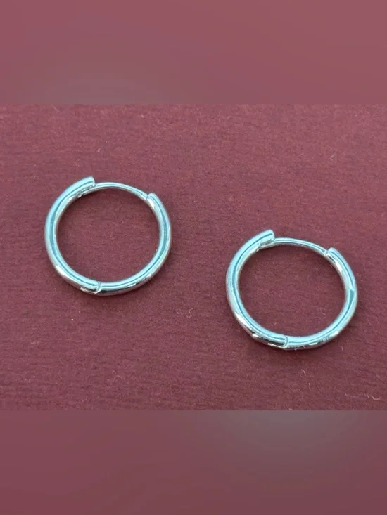 14 mm silver hoop earrings - Picture 5 of 7